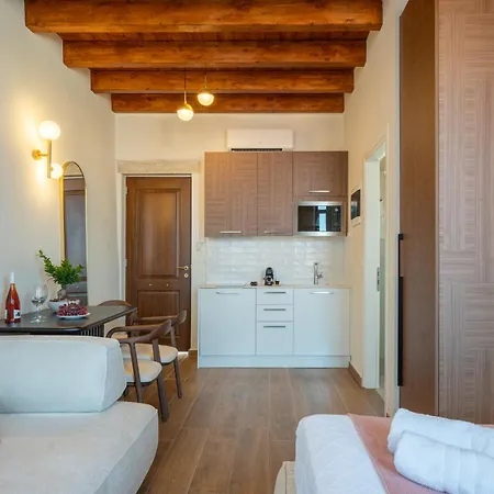 Casa D'oro - Luxury Aparthotel Rethymno